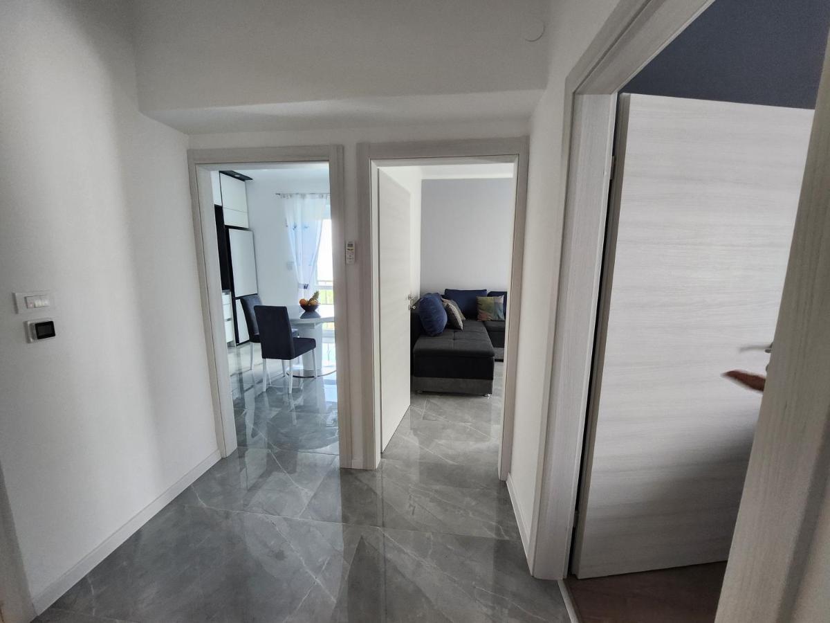 Appartamento Airport Split Kaštel Štafilić Esterno foto